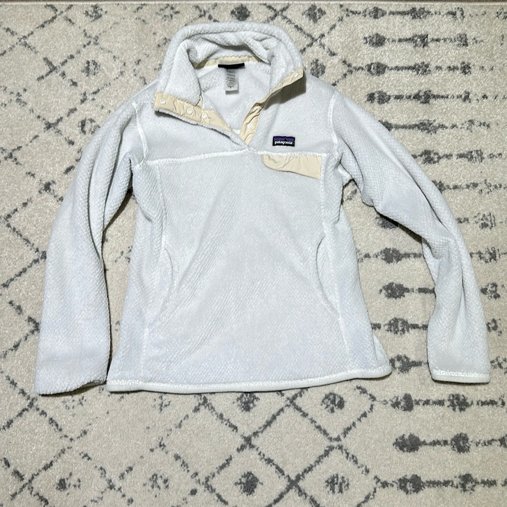 Patagonia top